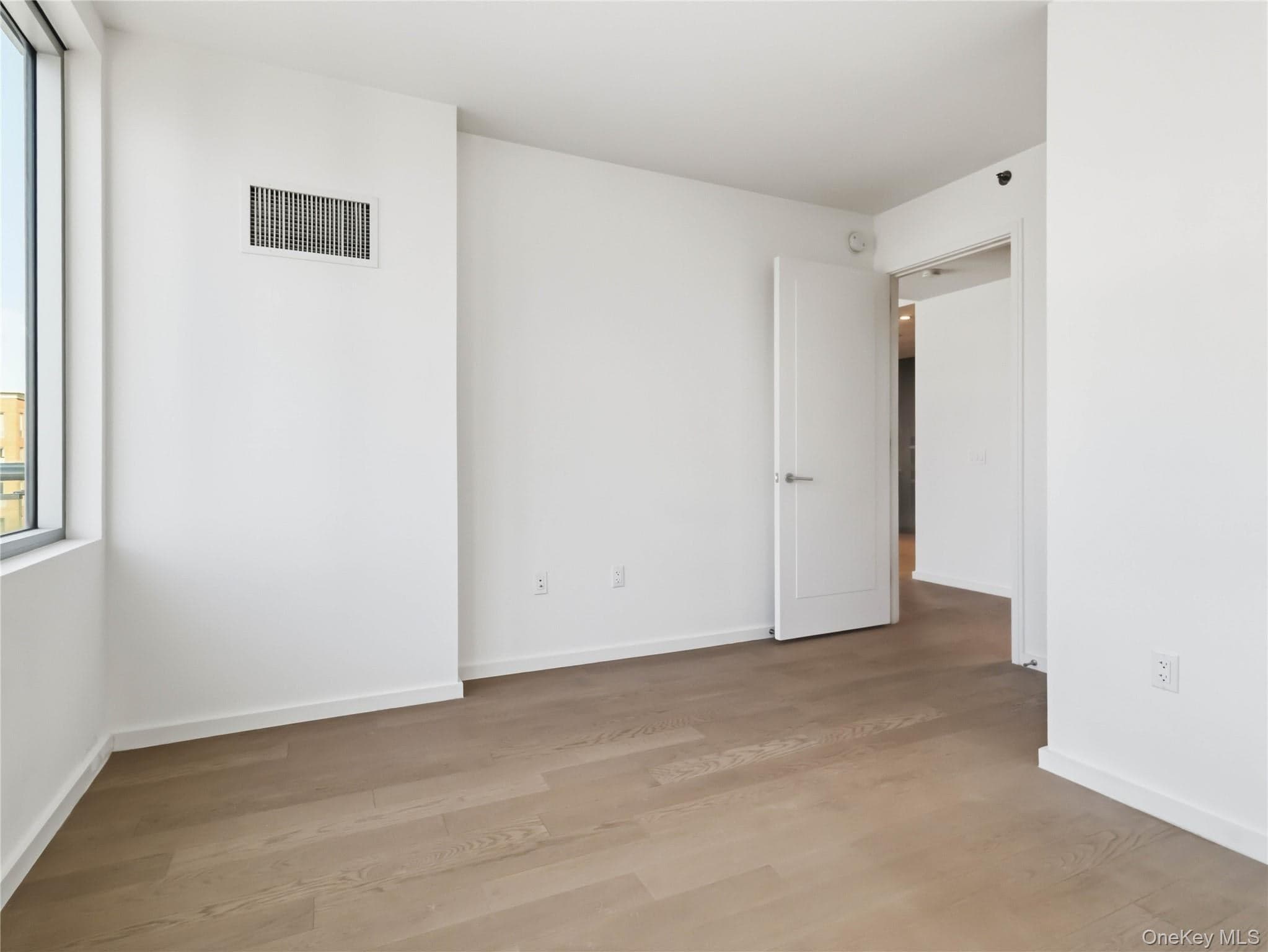 13327 39th Avenue Unit: PHA thumbnail 9