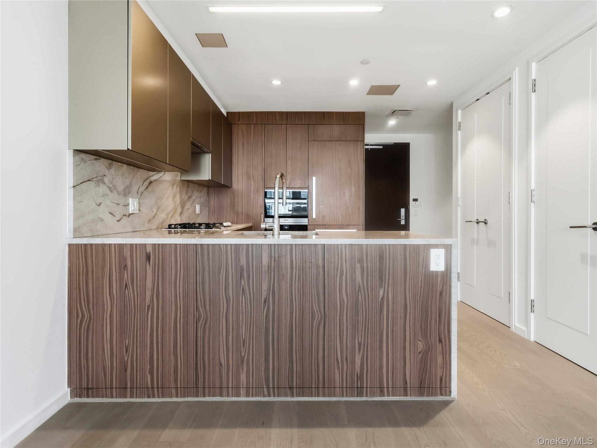 13327 39th Avenue Unit: PHA thumbnail 4