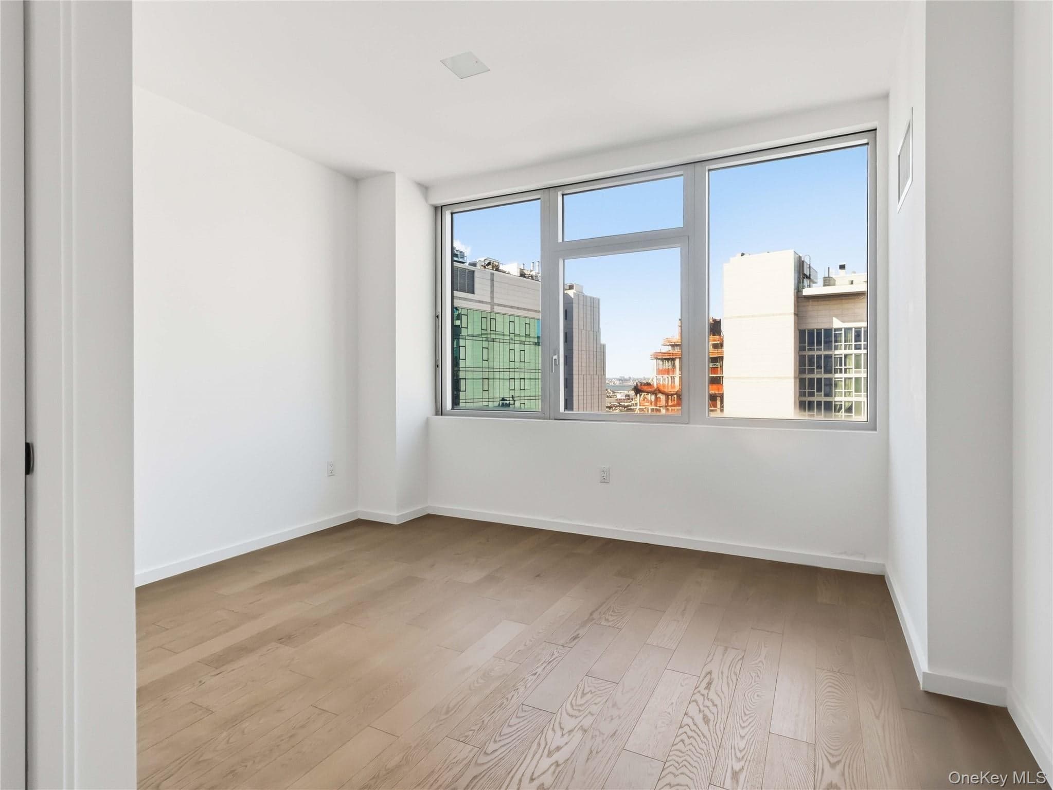 13327 39th Avenue Unit: PHA thumbnail 8