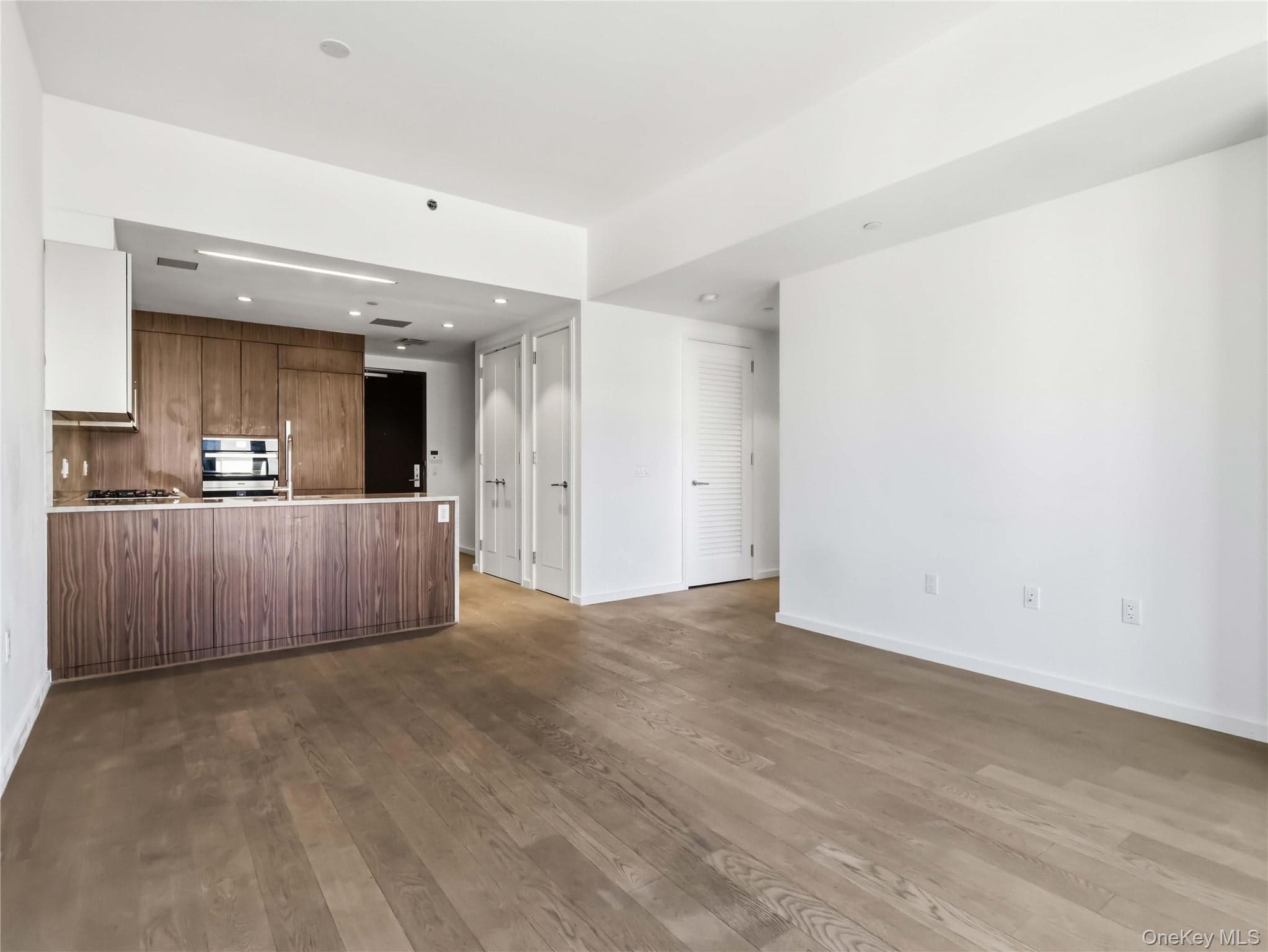 13327 39th Avenue Unit: PHA thumbnail 6