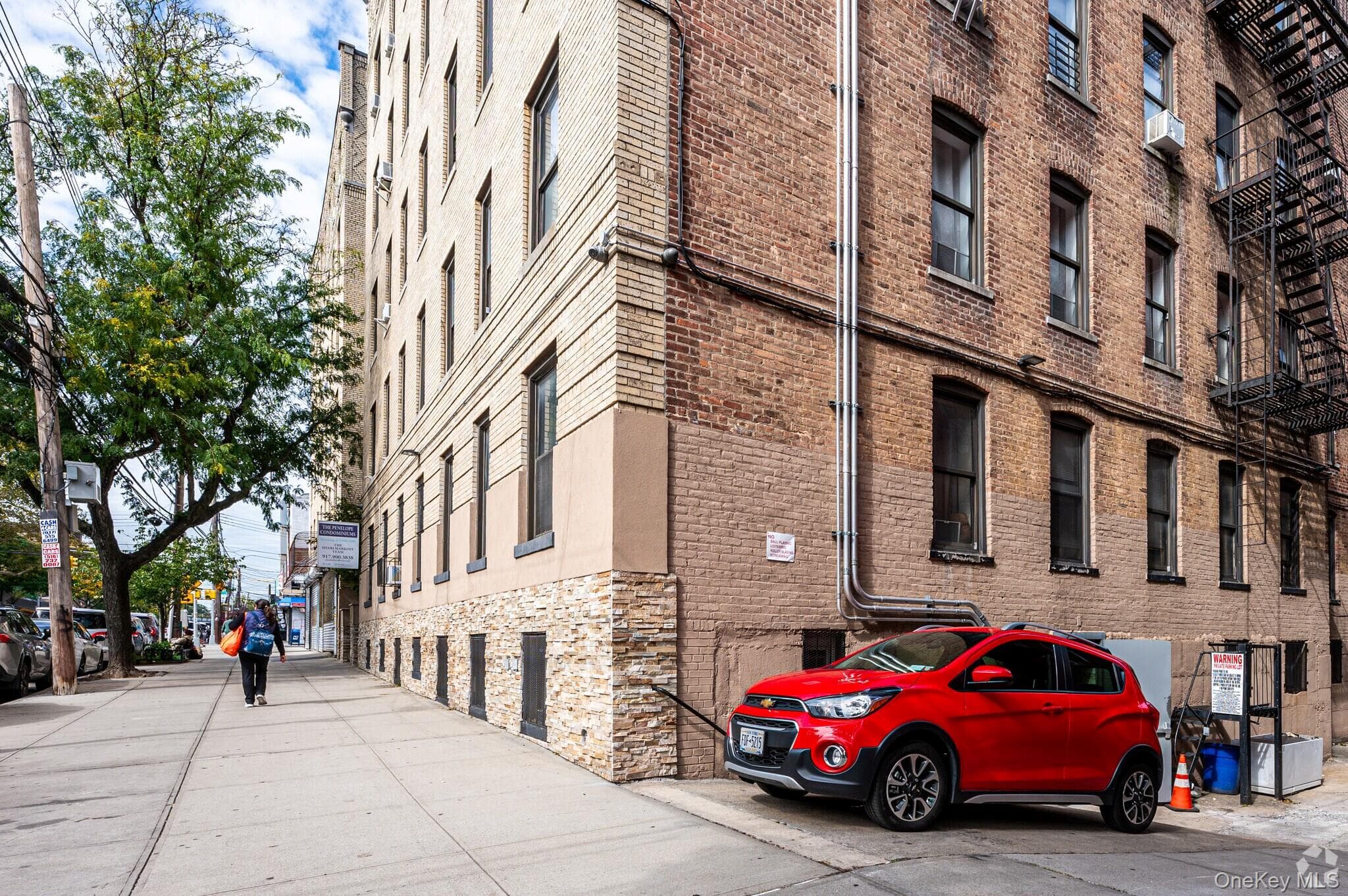6109 39th Avenue Unit: M5 thumbnail 2