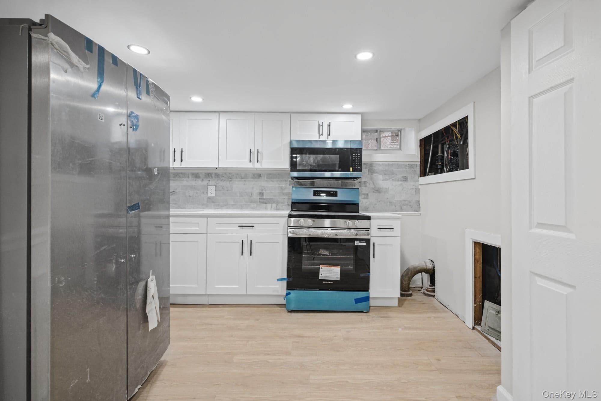 639 S 5th Avenue thumbnail 19