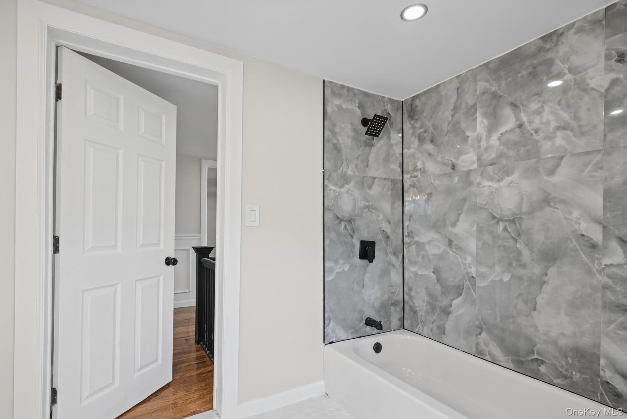 639 S 5th Avenue thumbnail 33