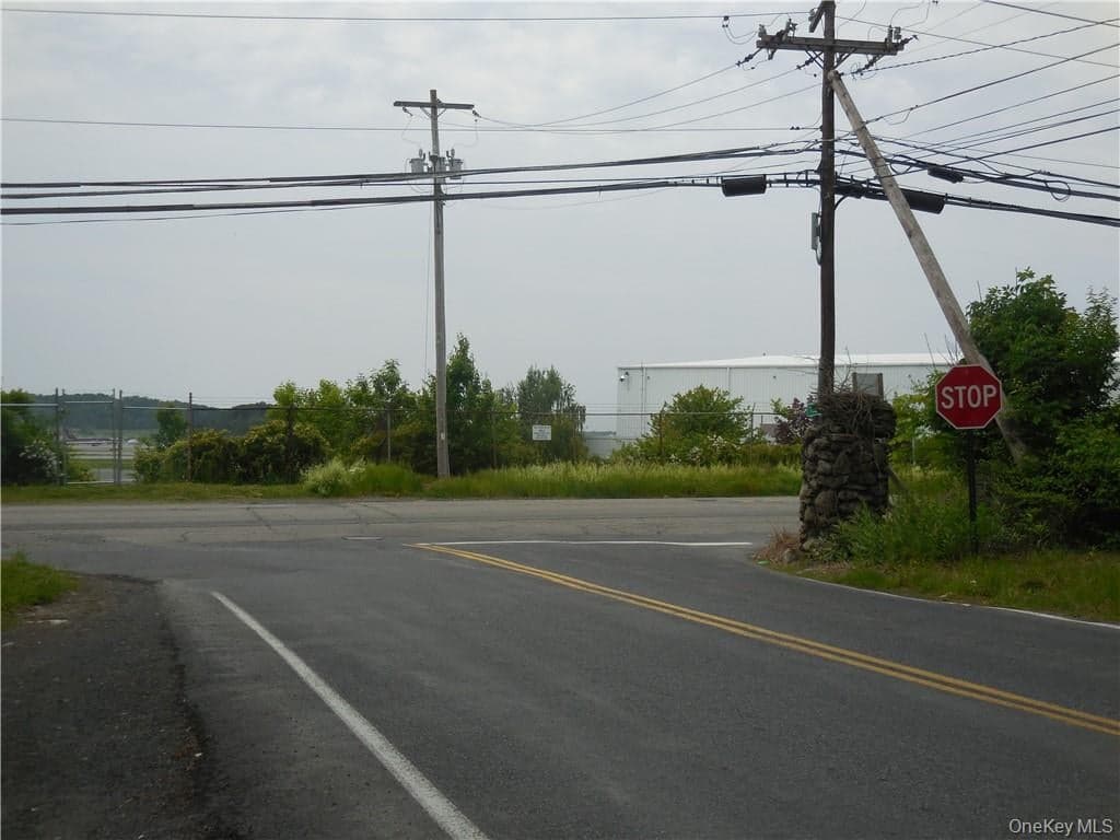 Fletcher Drive photo 1