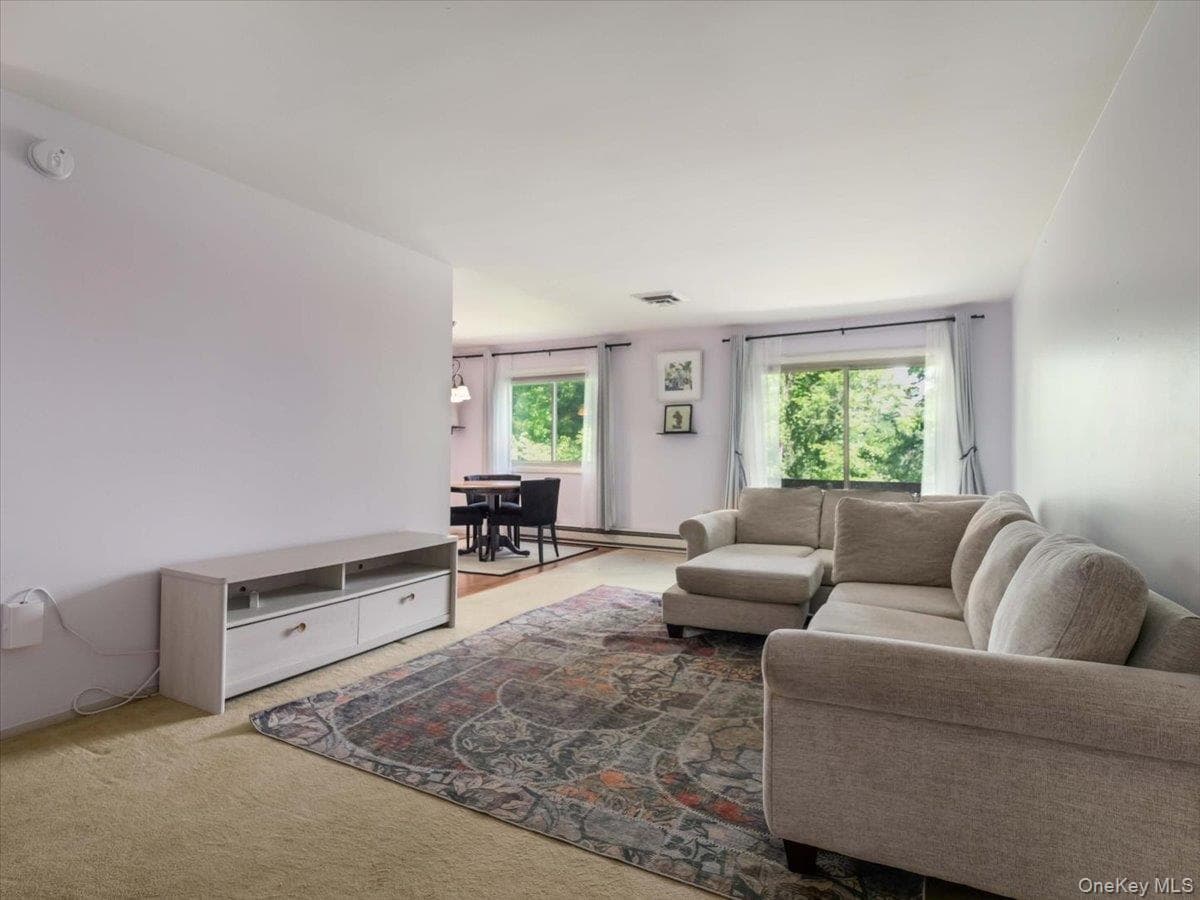 139 Sterling Street Unit: 139 thumbnail 12