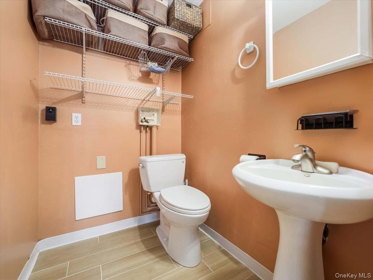 139 Sterling Street Unit: 139 thumbnail 19