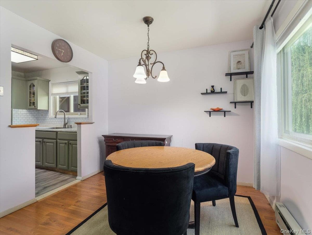 139 Sterling Street Unit: 139 thumbnail 7