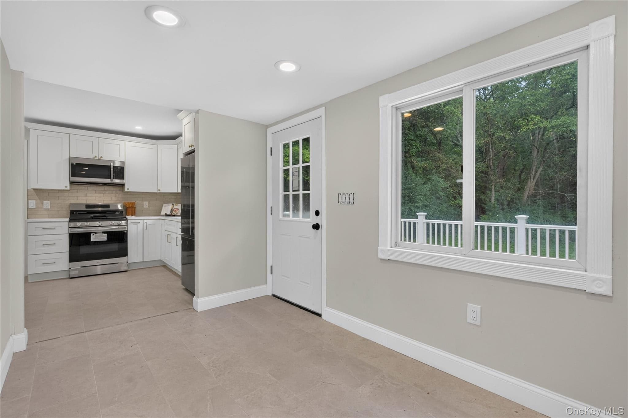 412 Angola Road thumbnail 11
