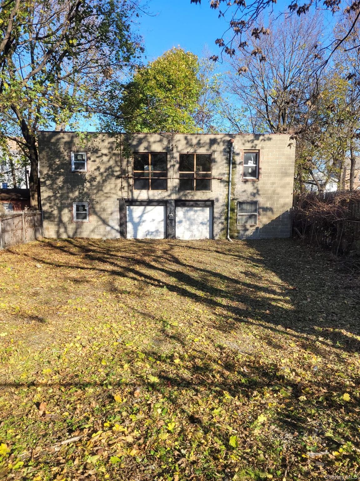 18 Hasbrouck Street thumbnail 4
