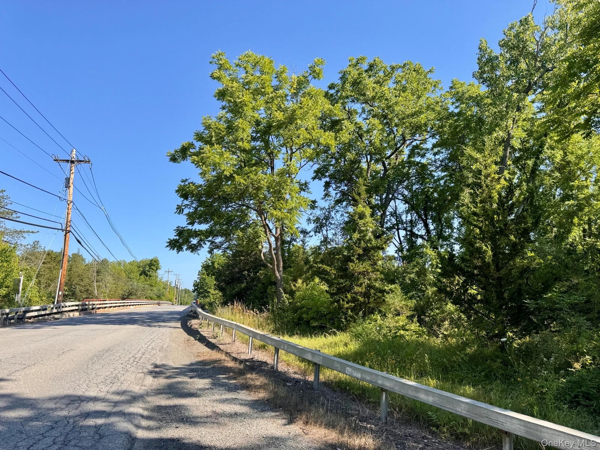 80 Fishkill Hook Road thumbnail 12