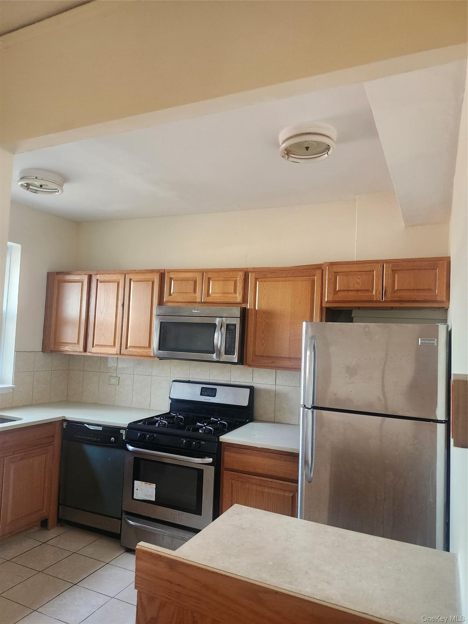 101 Ellwood Avenue Unit: 7E thumbnail 8