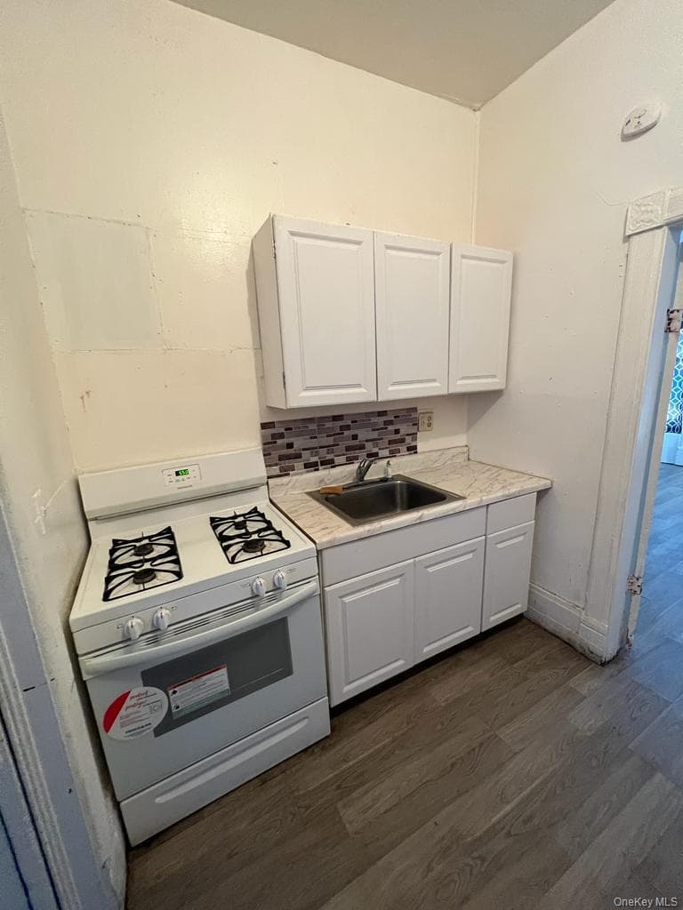 119 Chambers Street thumbnail 12
