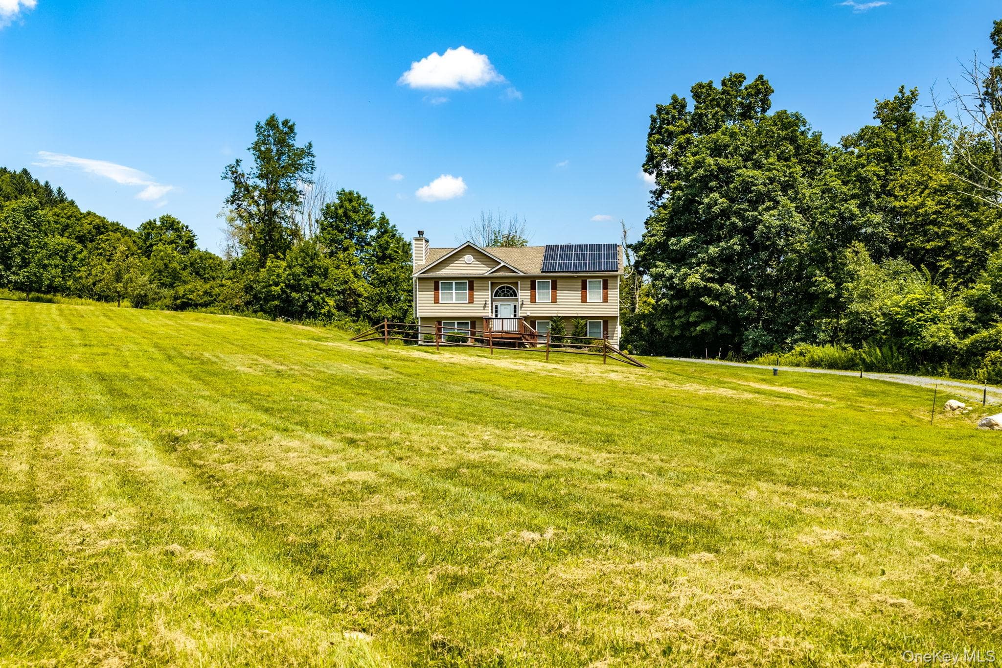 236 Springbrook Road thumbnail 3