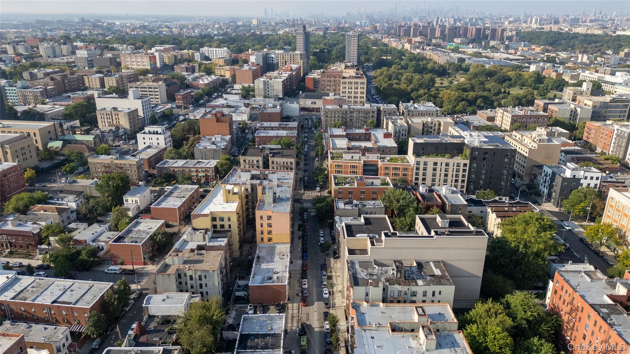 2023 Hughes Avenue thumbnail 34