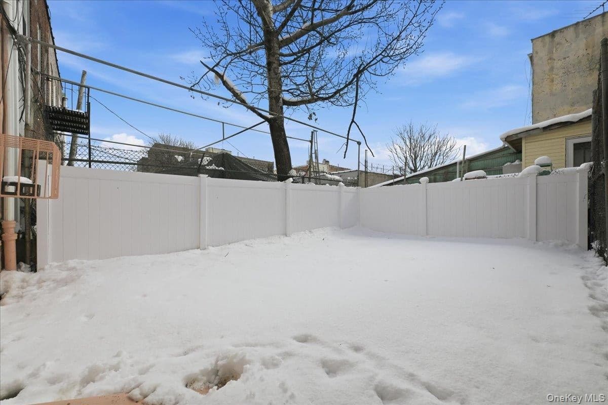 12610 Jamaica Avenue thumbnail 24