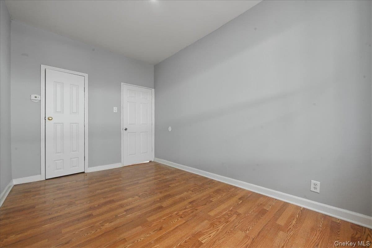 12610 Jamaica Avenue thumbnail 22