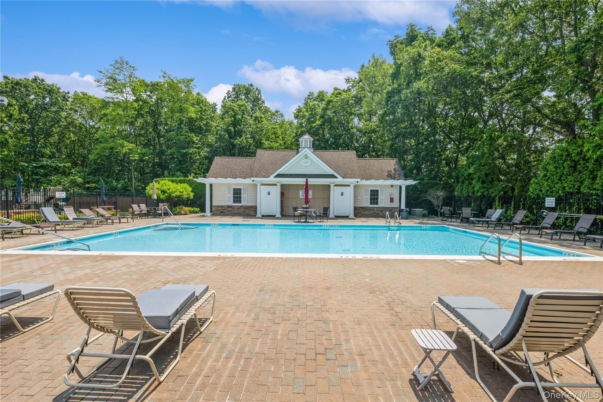 460 Old Town Road Unit: 8J thumbnail 18