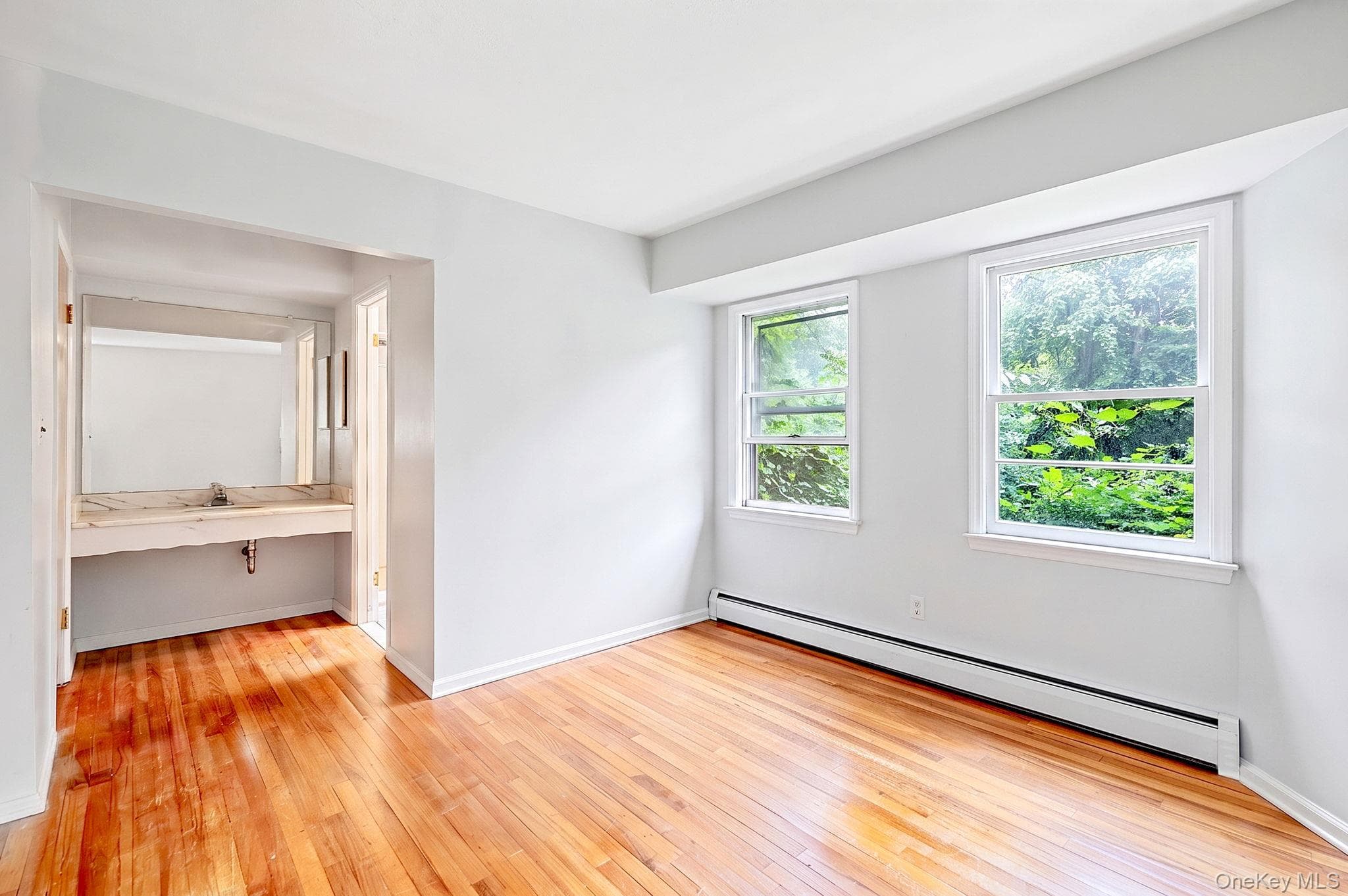 893 Gardiner Drive thumbnail 29