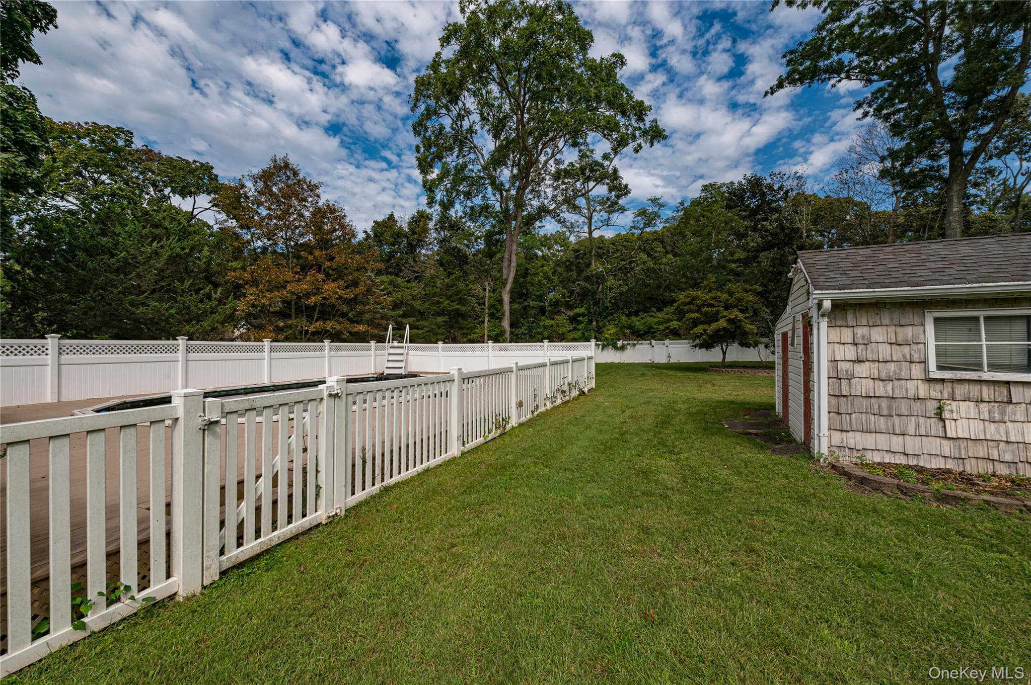 63 Barretts Avenue thumbnail 7