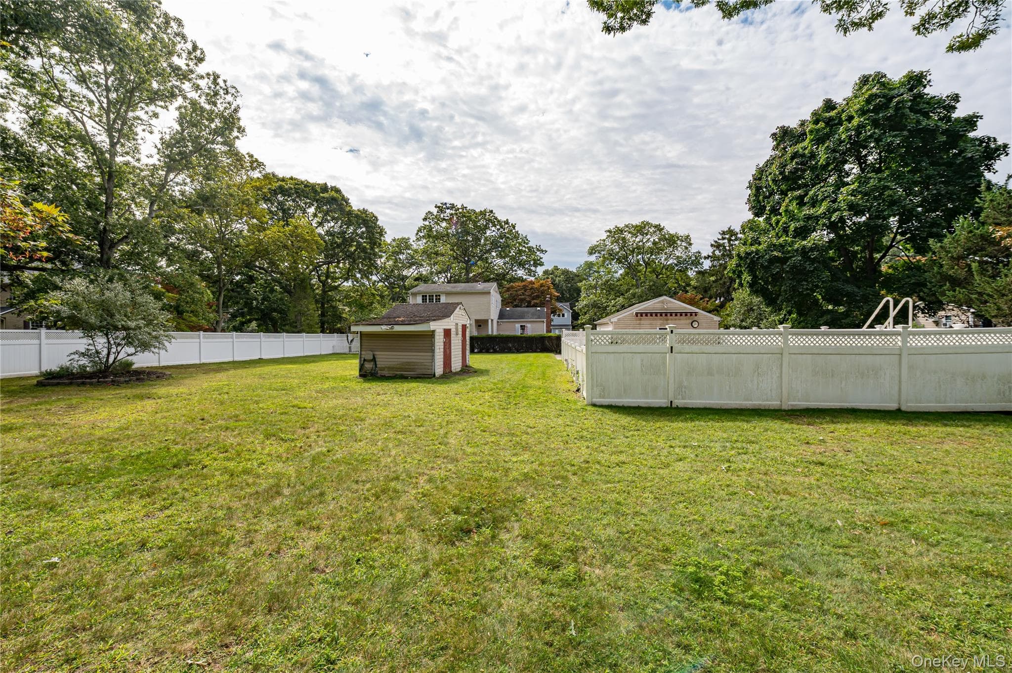 63 Barretts Avenue thumbnail 6