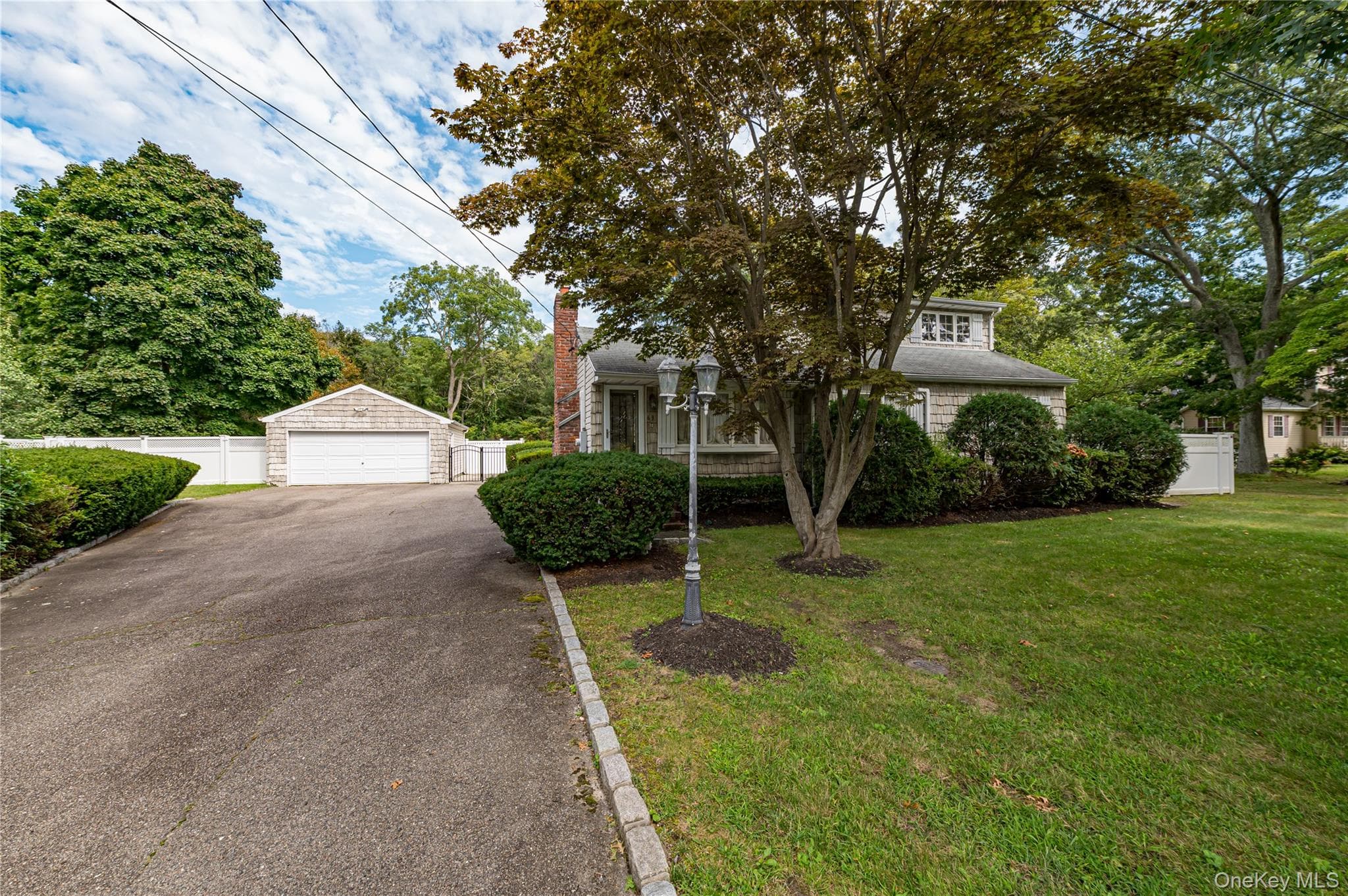 63 Barretts Avenue thumbnail 2