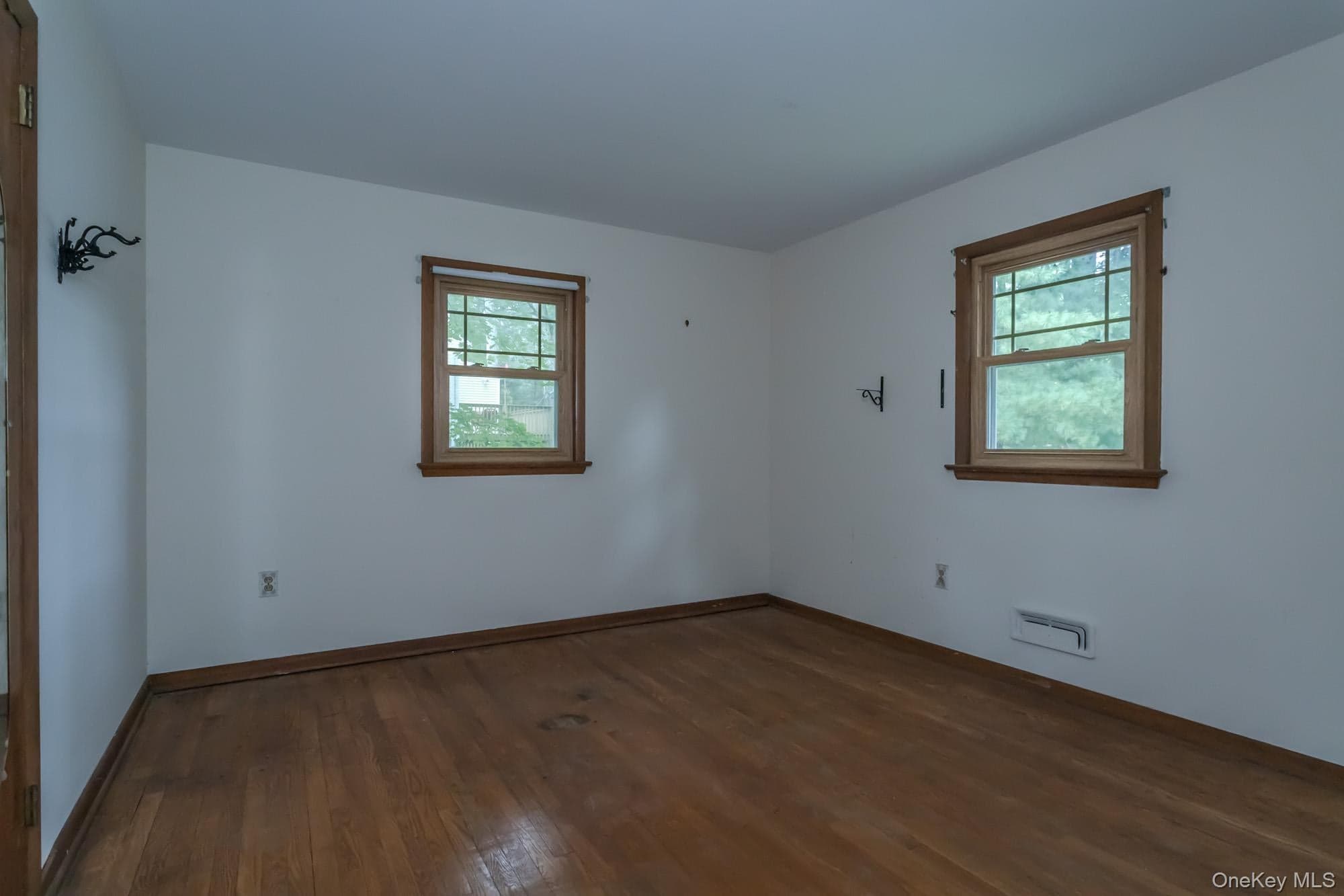 8 Crescent Avenue thumbnail 11