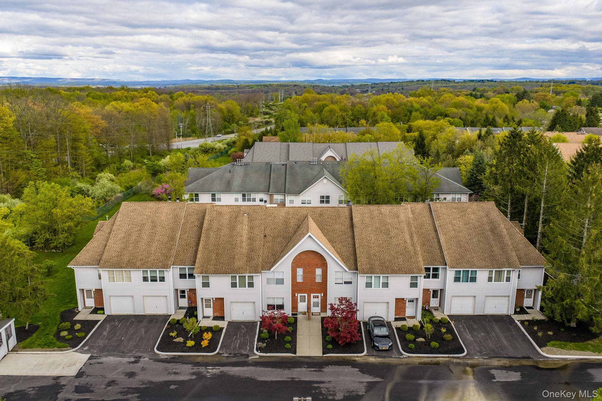 83 Deer Ct Drive thumbnail 4