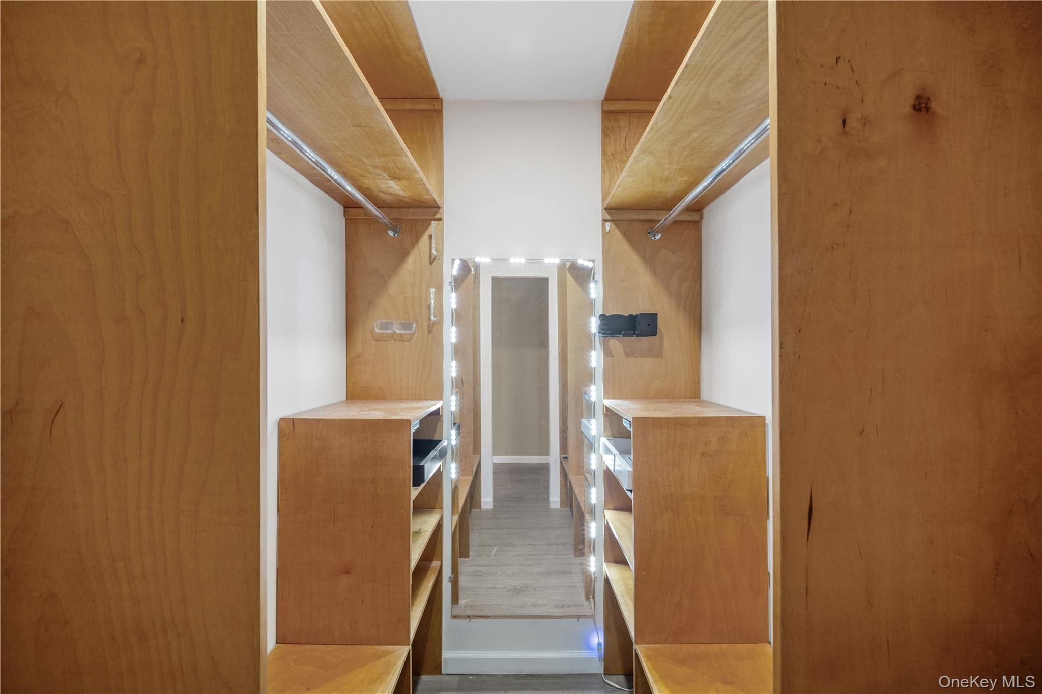 249-52 60th Avenue Unit: Upper thumbnail 14