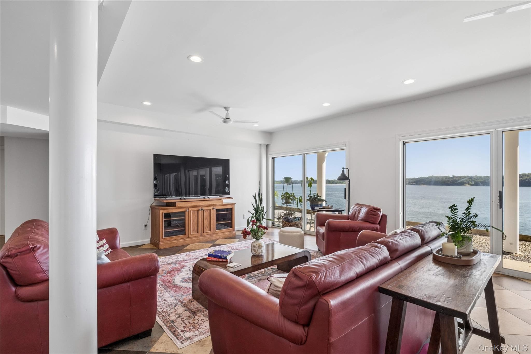 47 Laurel Cove Road thumbnail 18