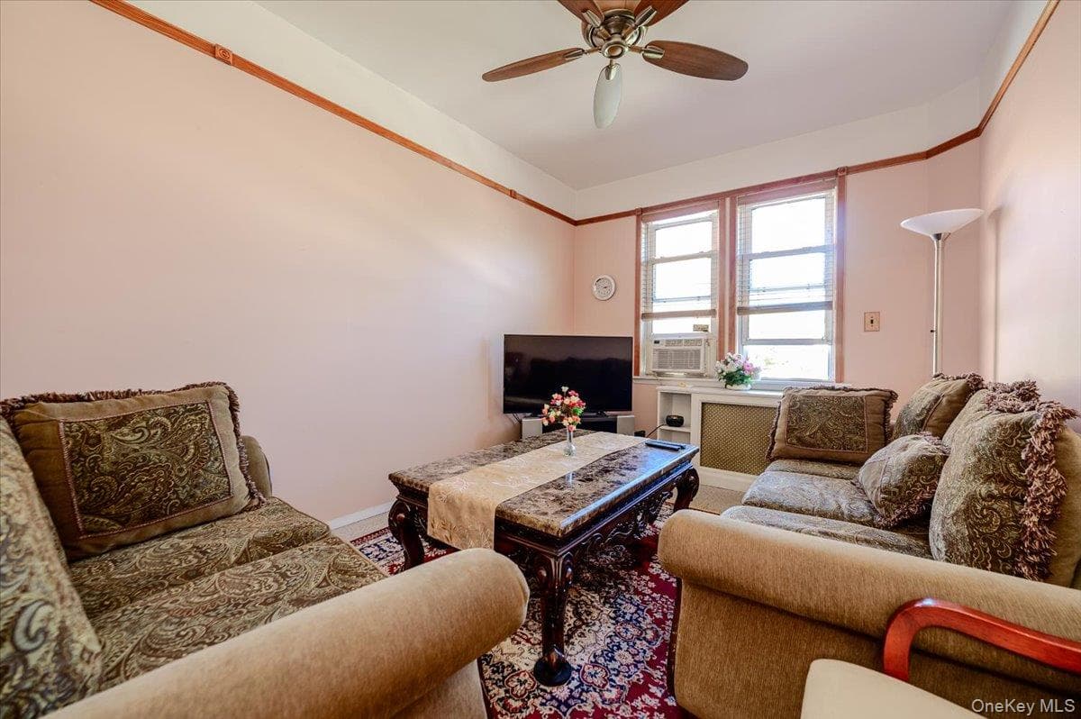 2222 Fenton Avenue thumbnail 10