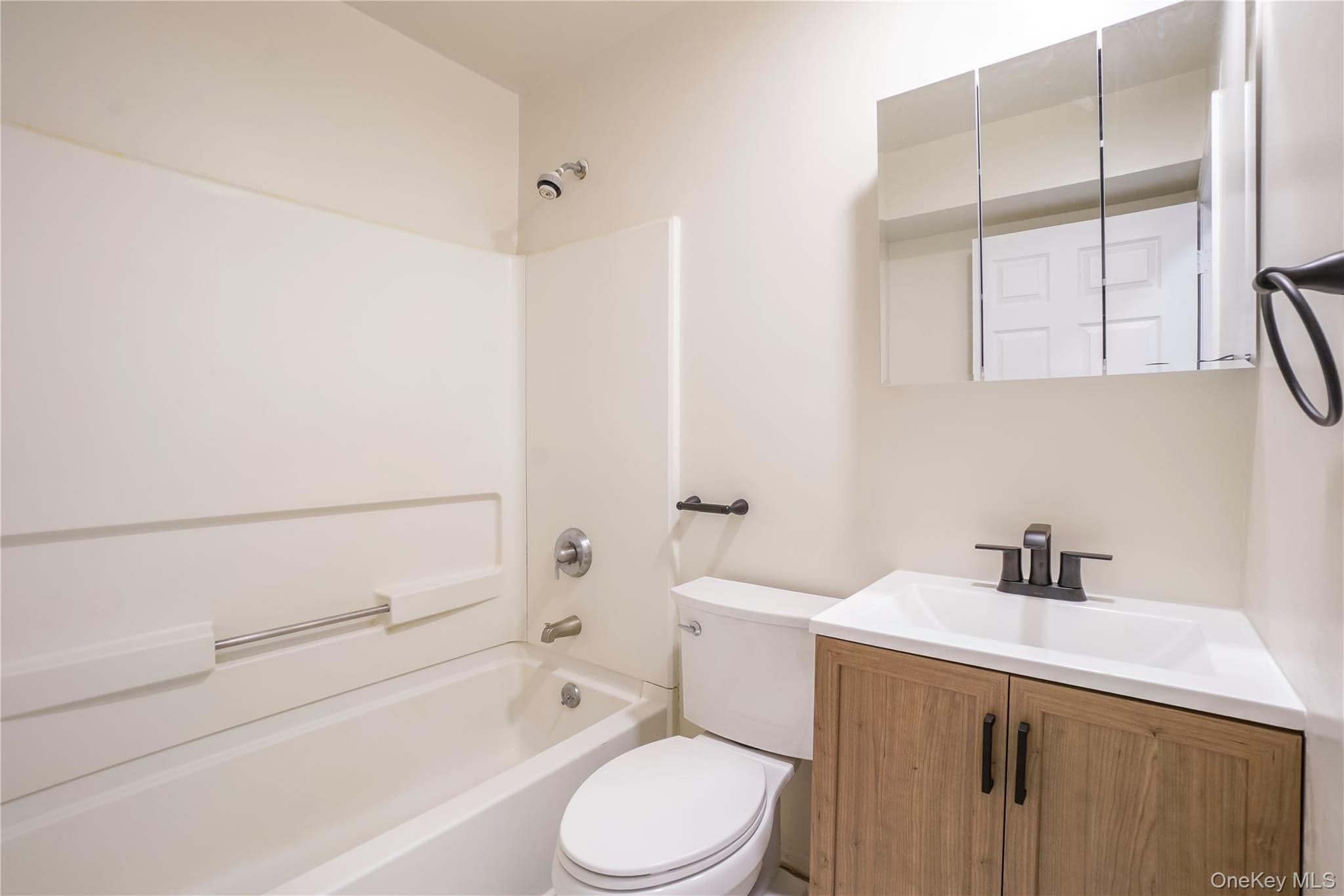 613 Oak Terrace thumbnail 16