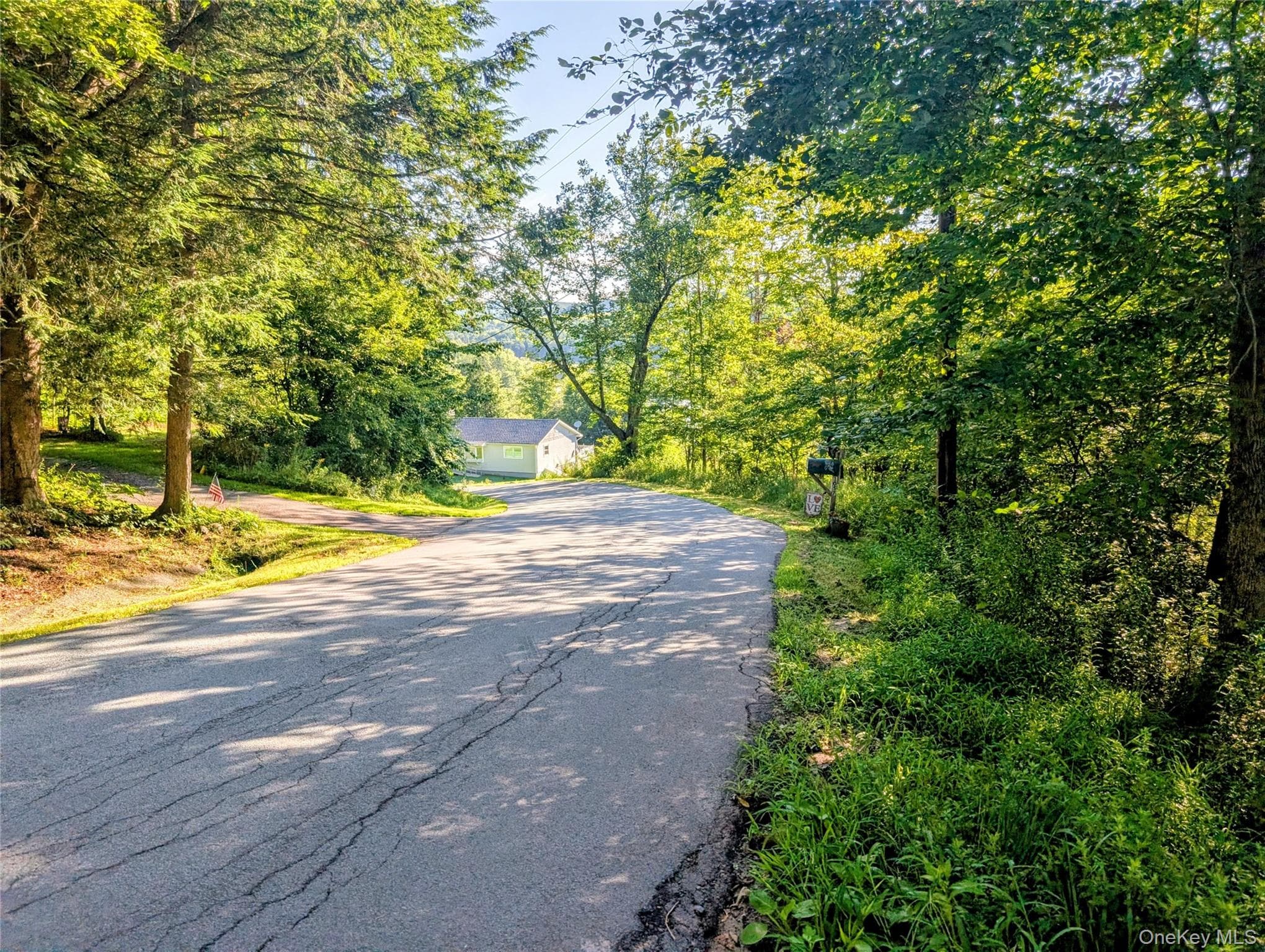 Hurd Road thumbnail 8