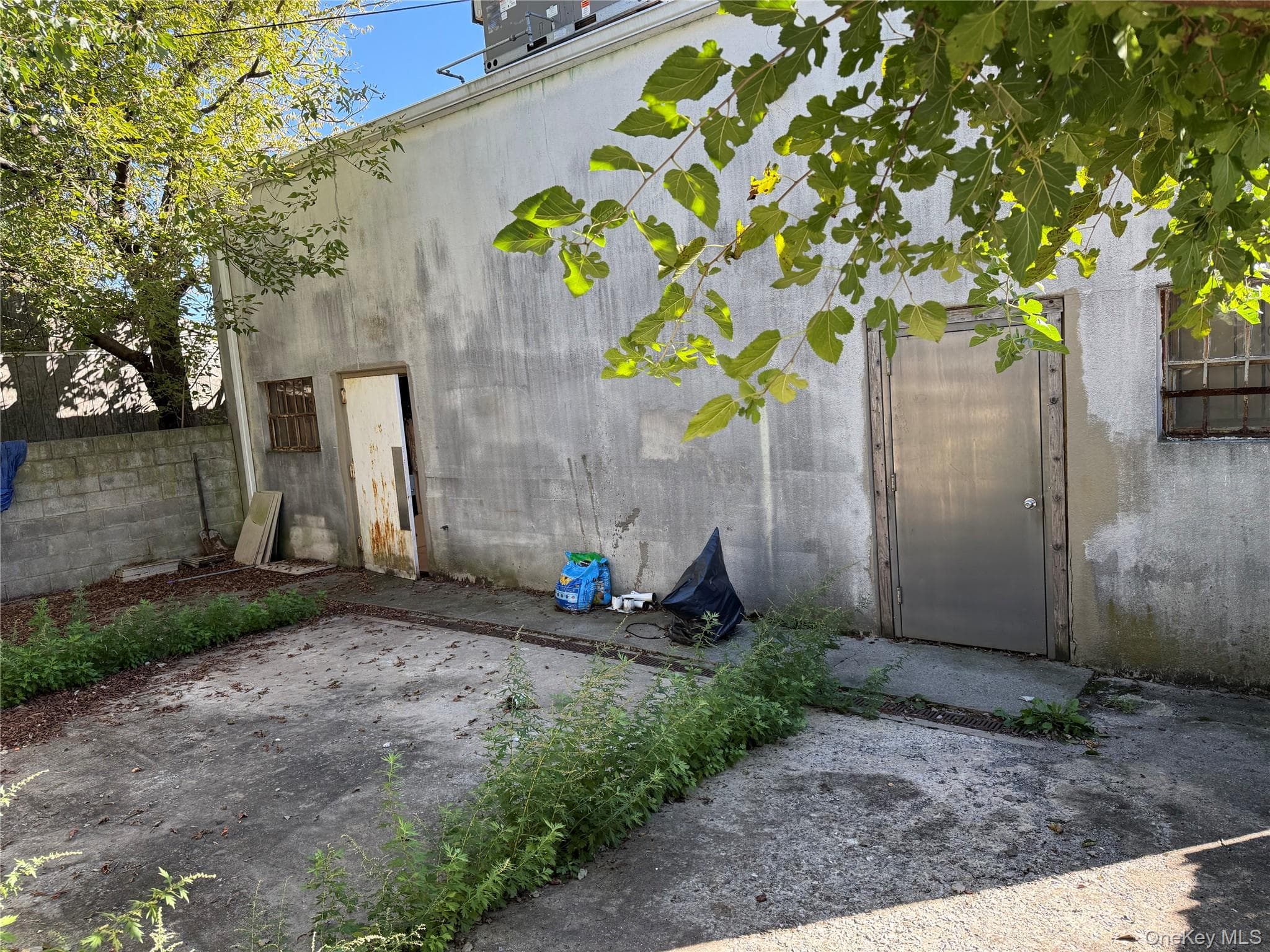4181 Merrick Road thumbnail 5
