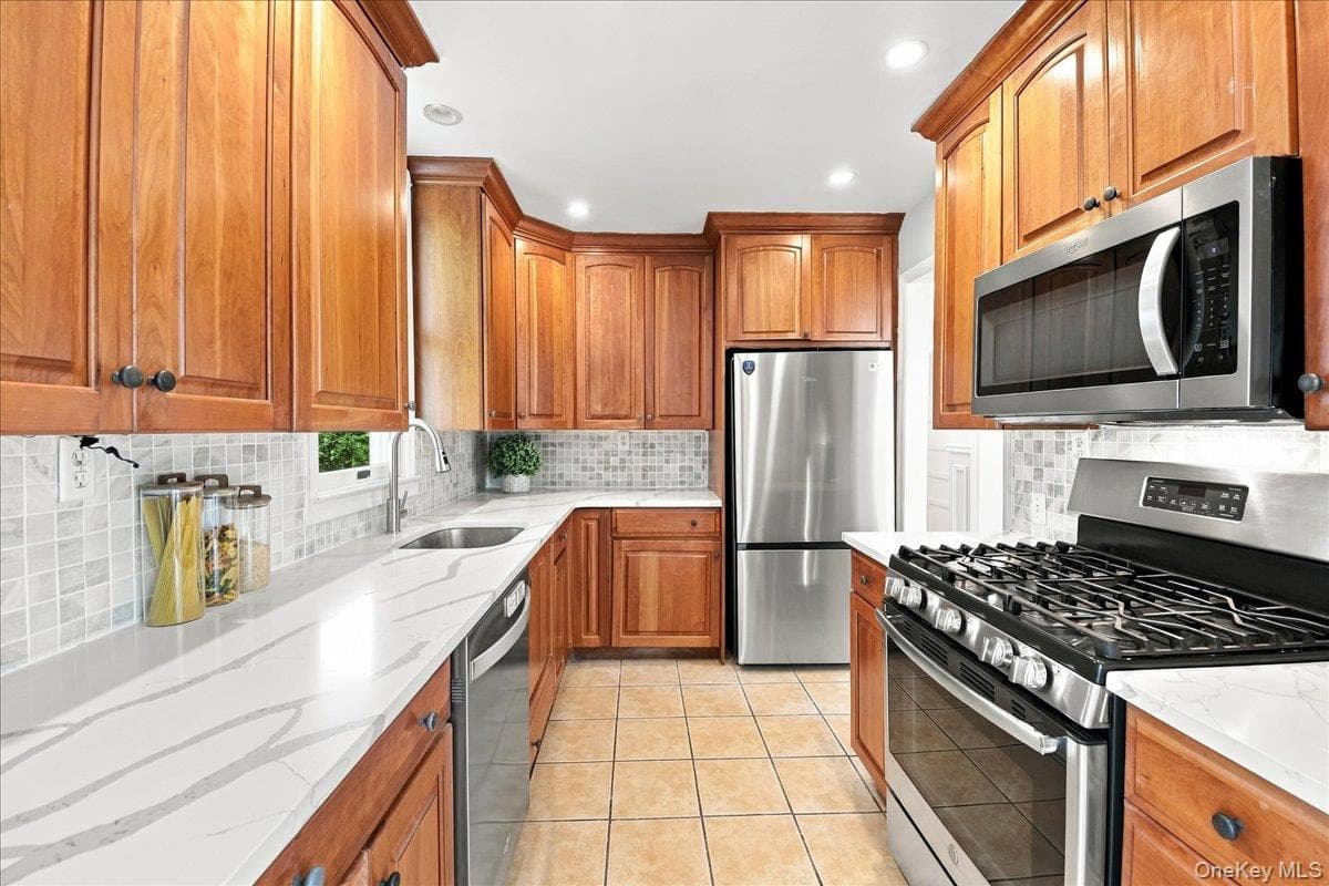 2723 Windmill Drive thumbnail 7