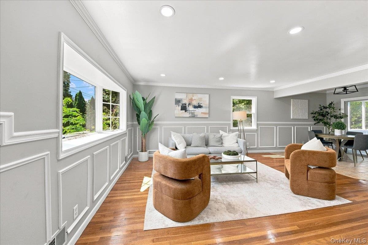 2723 Windmill Drive thumbnail 3