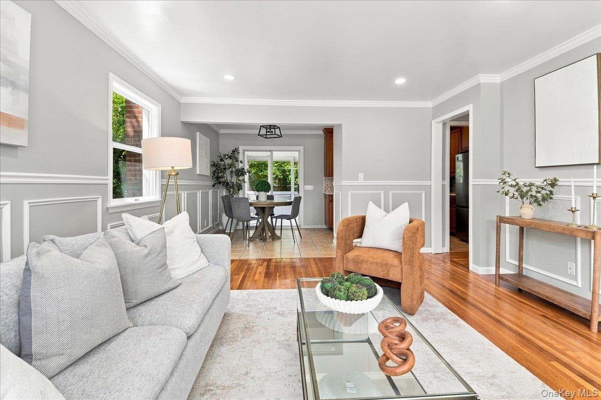 2723 Windmill Drive thumbnail 4