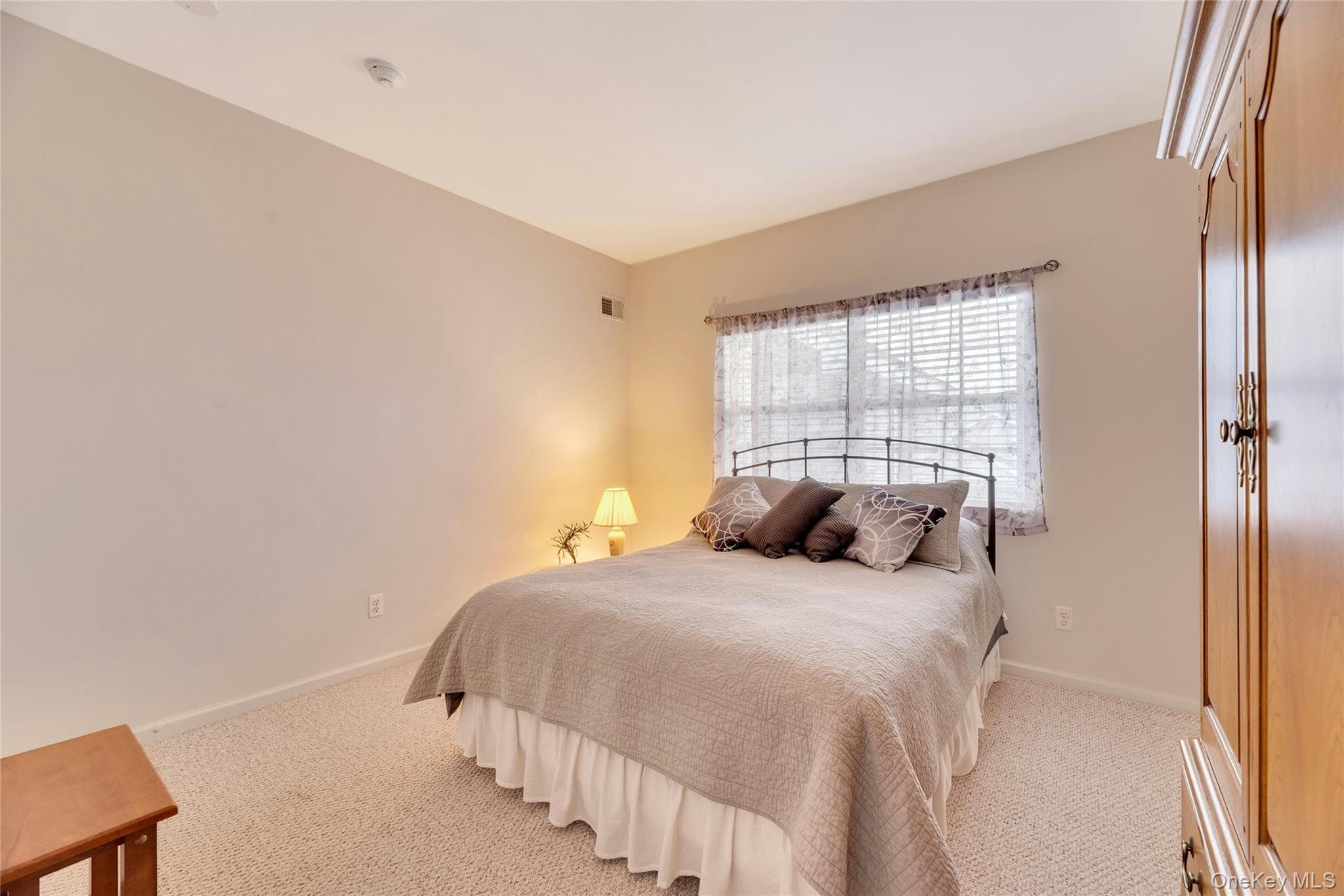 548 Highland Court thumbnail 17