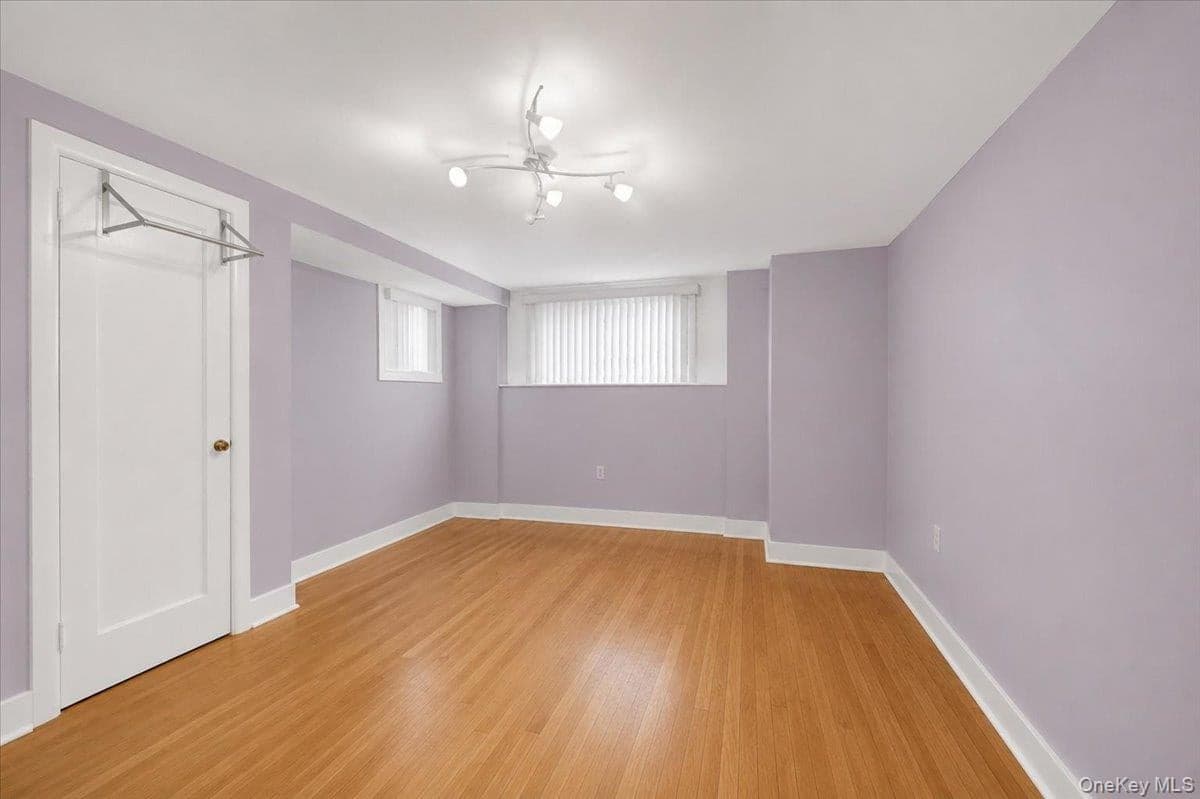 2544 Lurting Avenue thumbnail 27