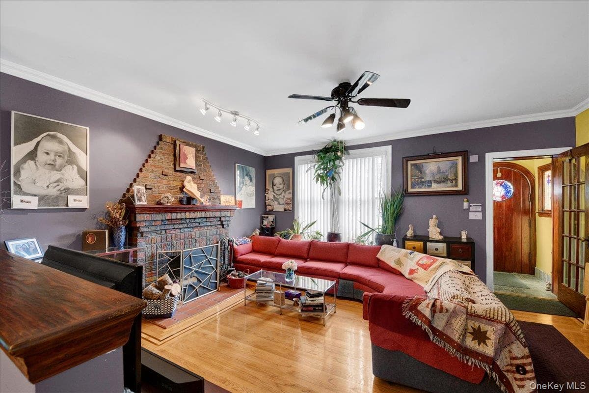 2544 Lurting Avenue thumbnail 15