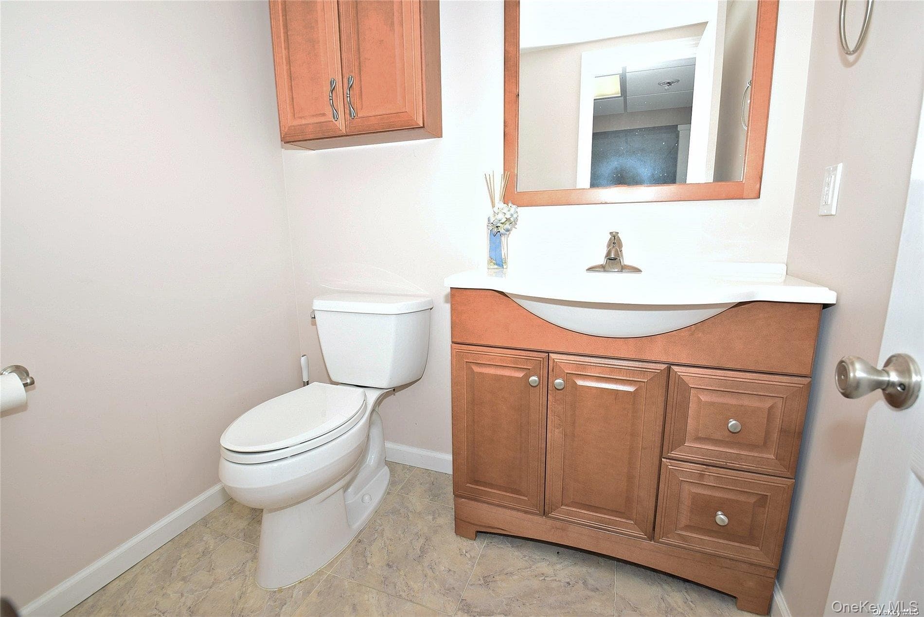 203 Chelsea Avenue thumbnail 13