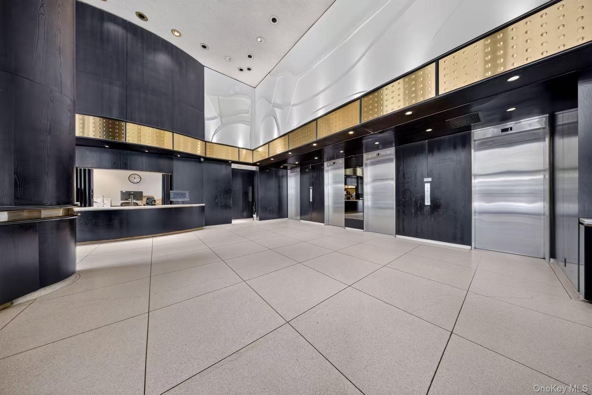 60 E 8th Street Unit: 18G thumbnail 14