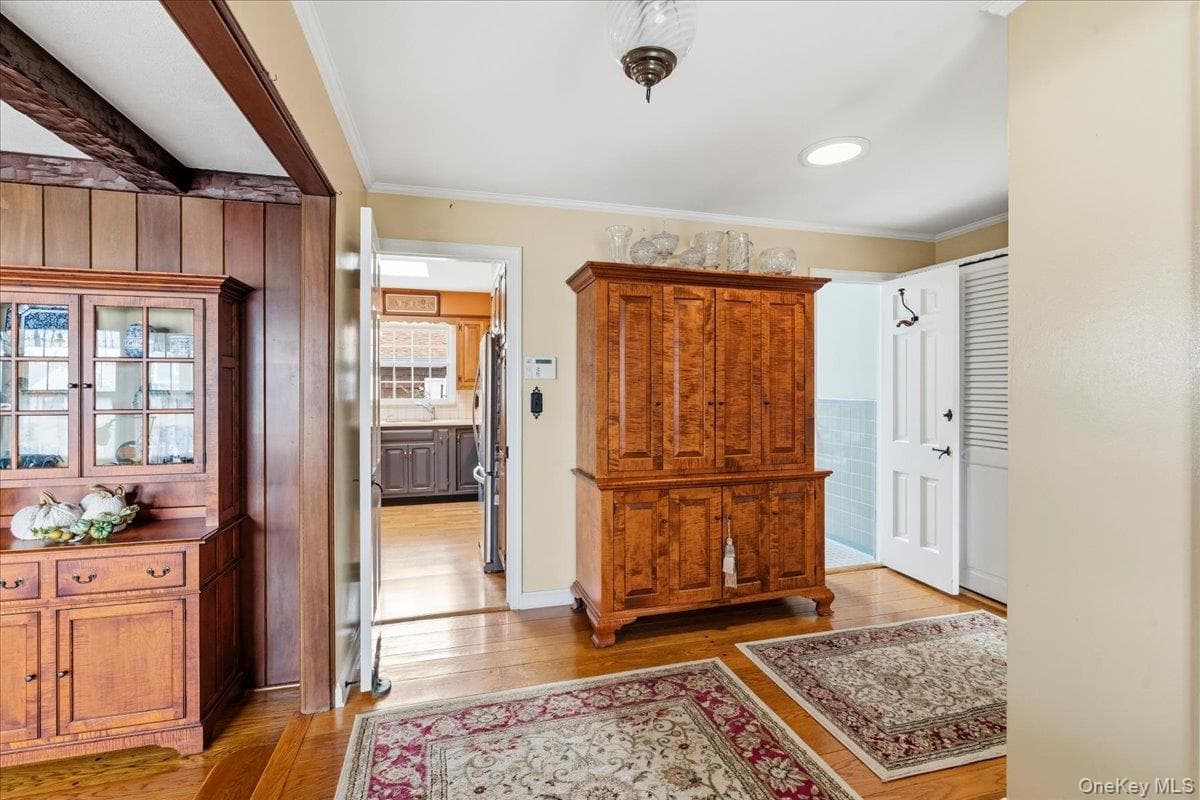3075 Wilson Avenue thumbnail 5