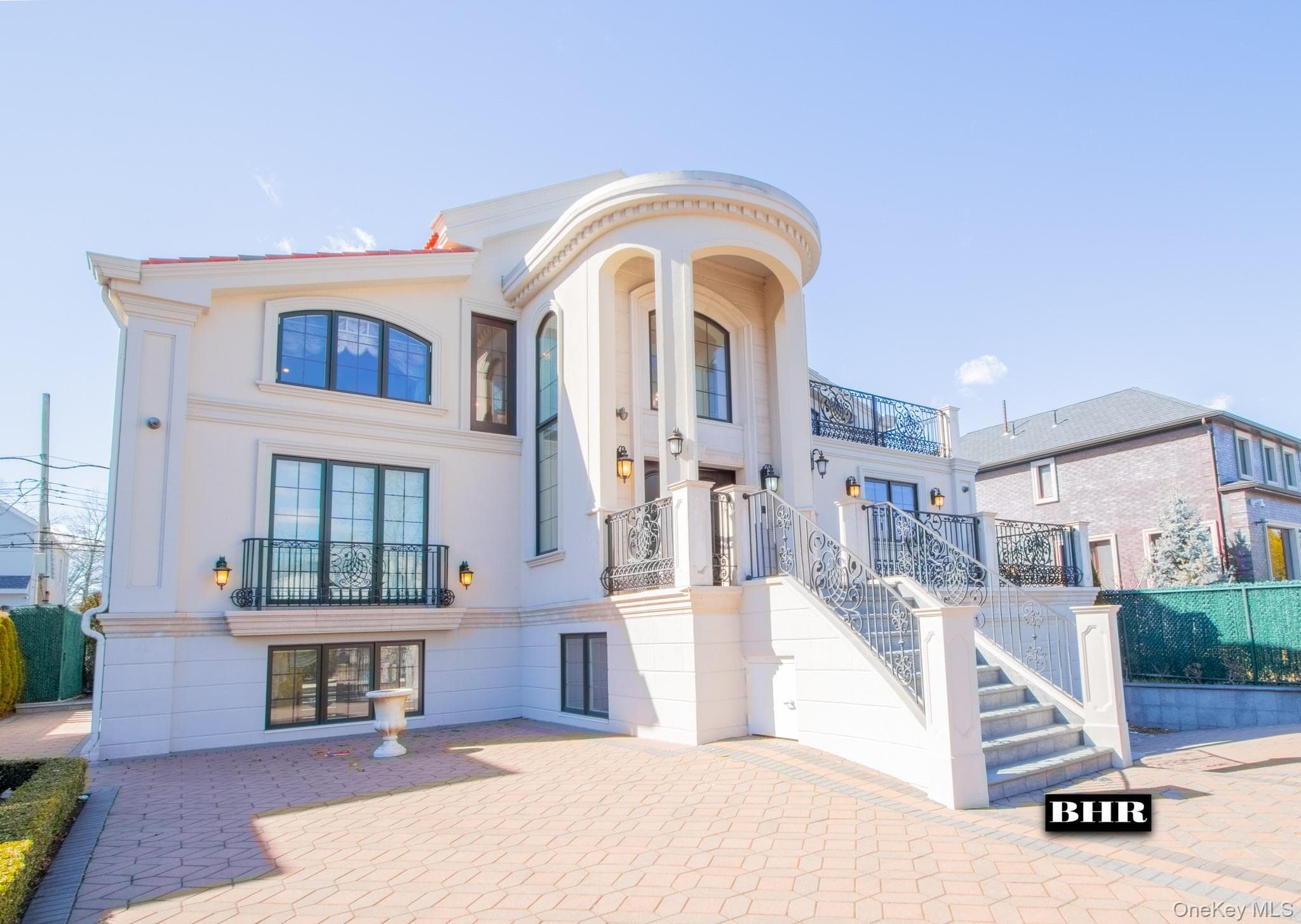4094 Ocean Avenue thumbnail 2