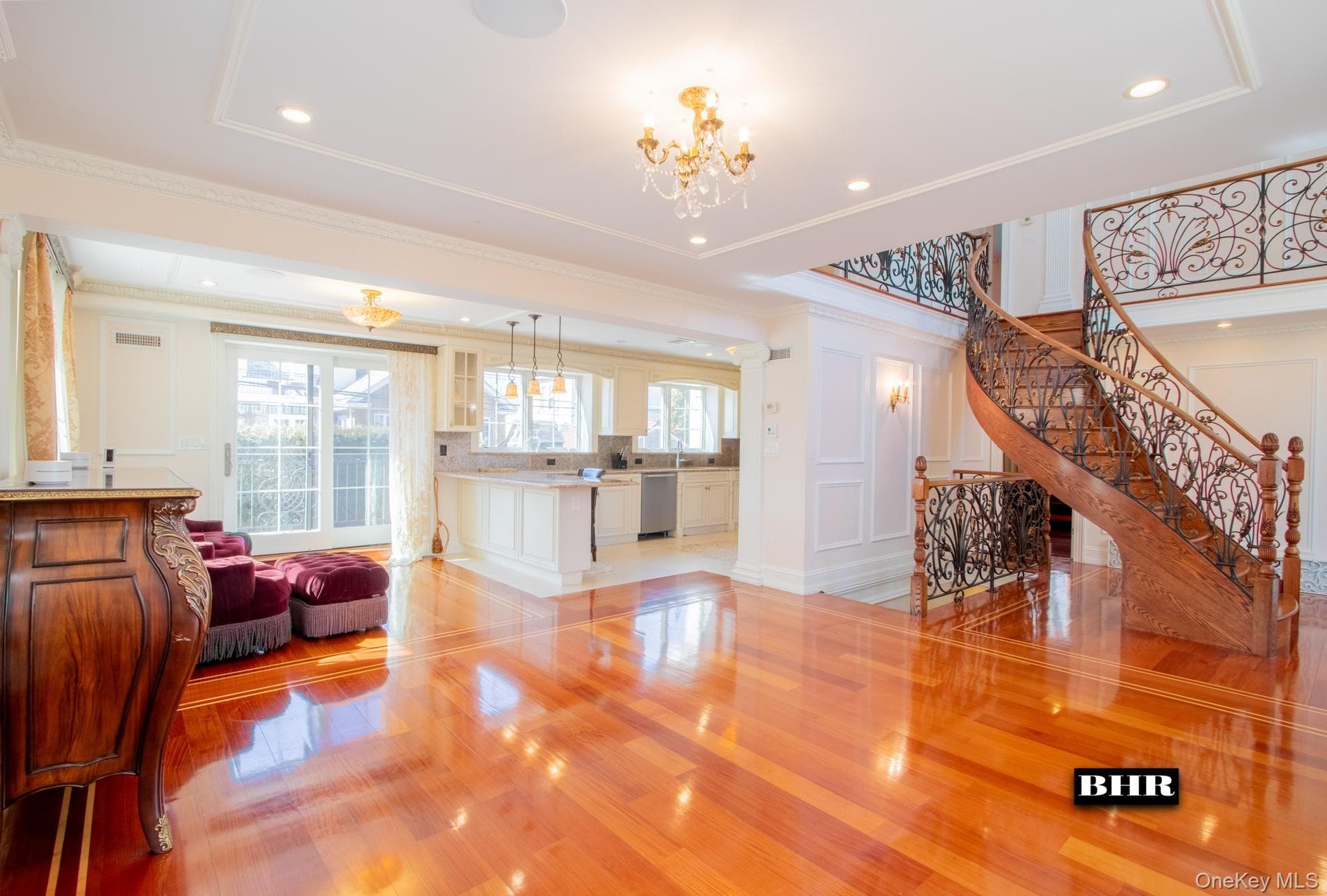 4094 Ocean Avenue thumbnail 11