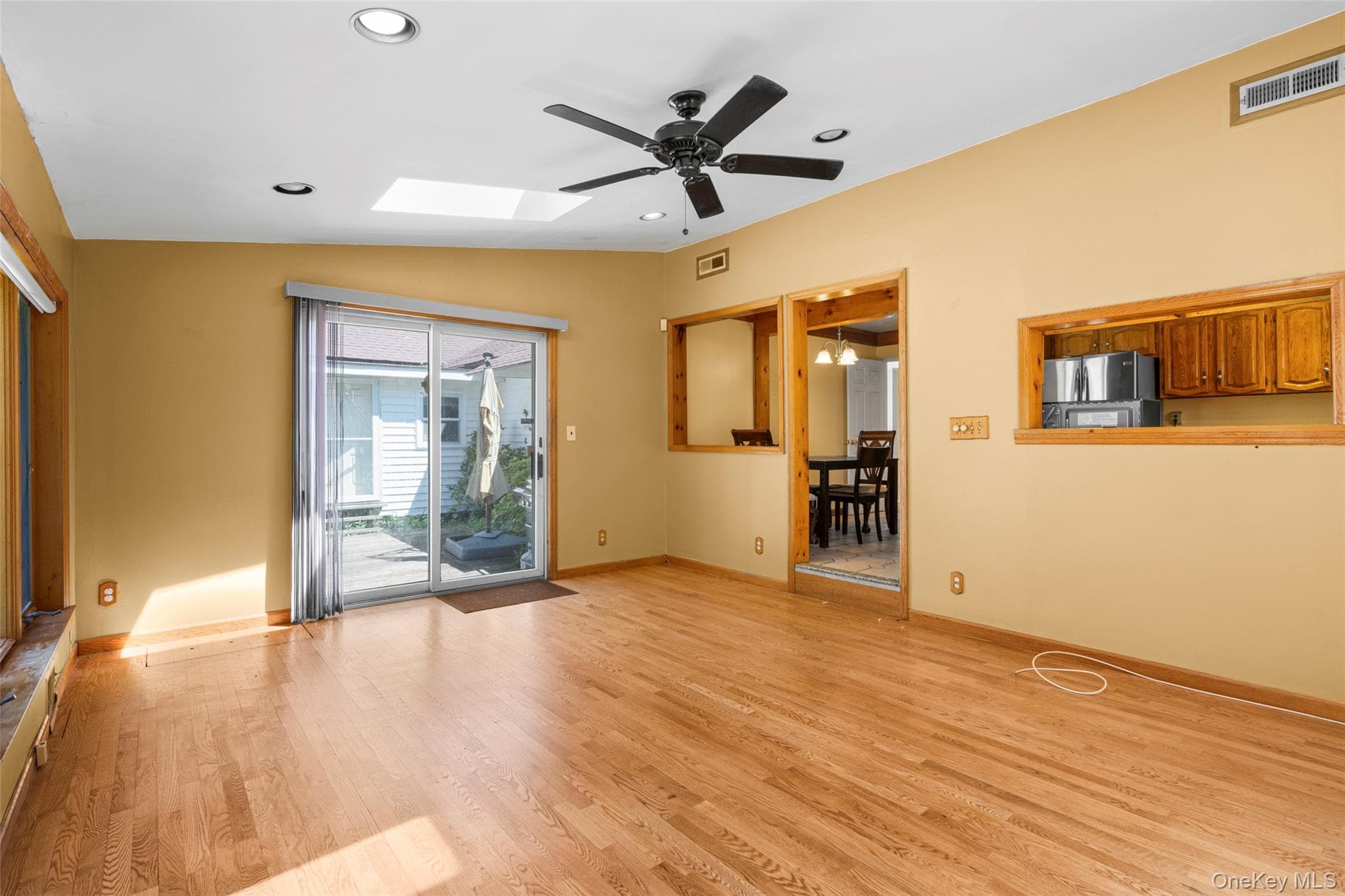208 Woodhampton Drive thumbnail 12
