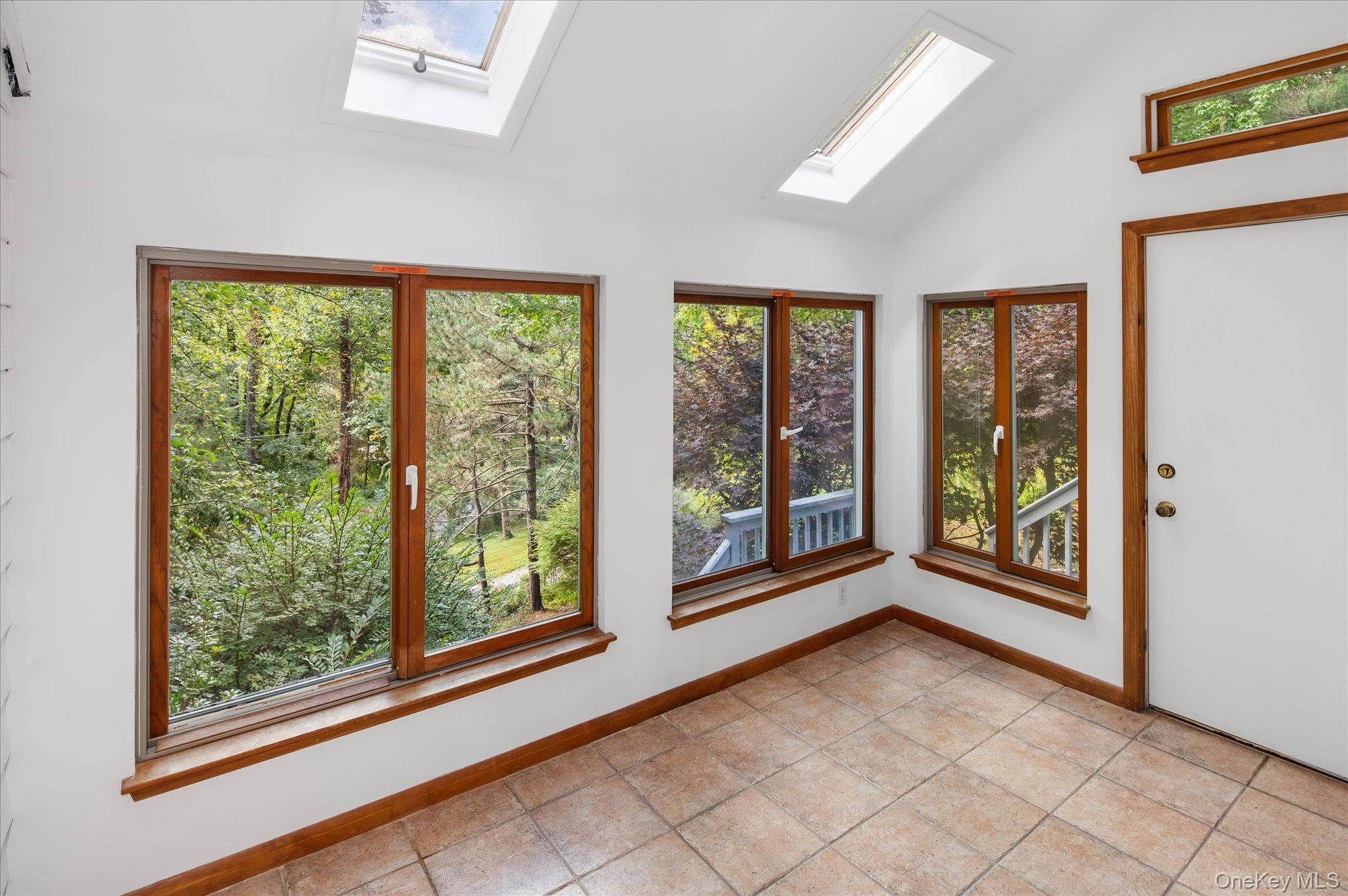275 Todd Road thumbnail 3