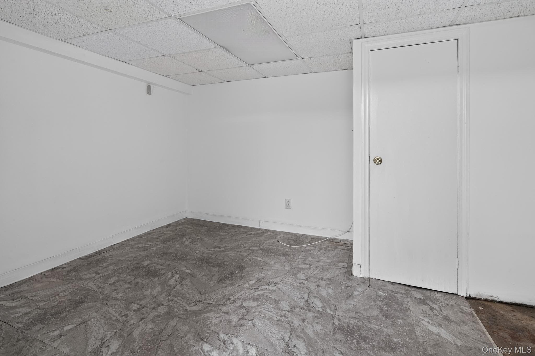 24640 Alameda Avenue thumbnail 29