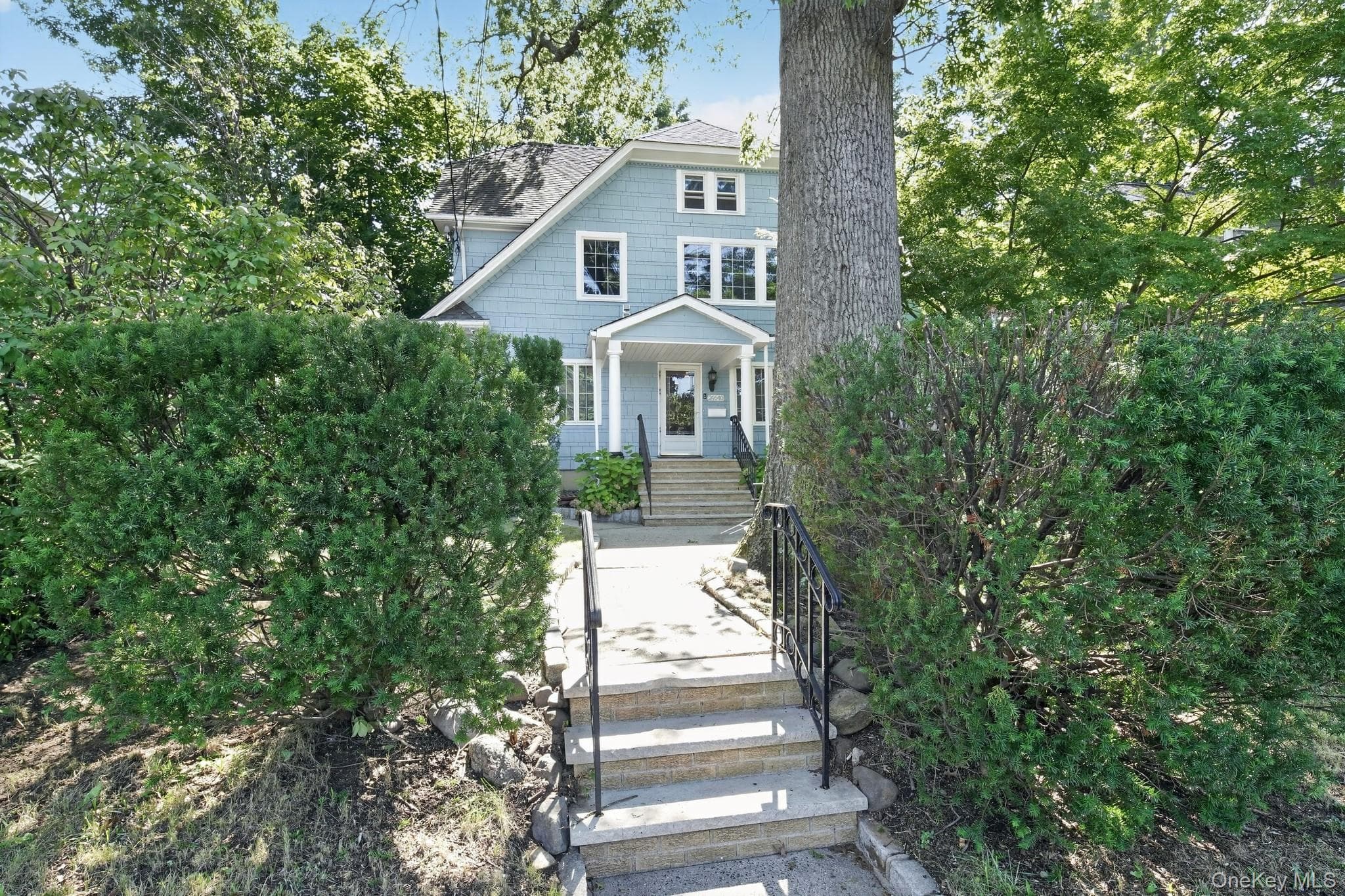24640 Alameda Avenue thumbnail 2