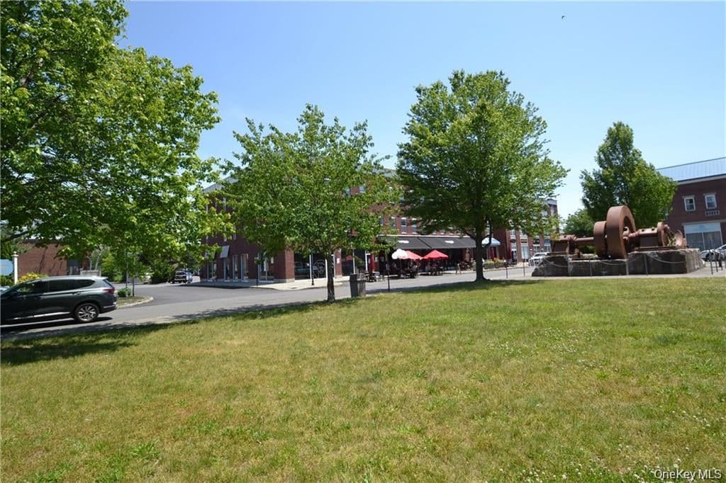 318 Harbor Cove CV Unit: 318 thumbnail 6