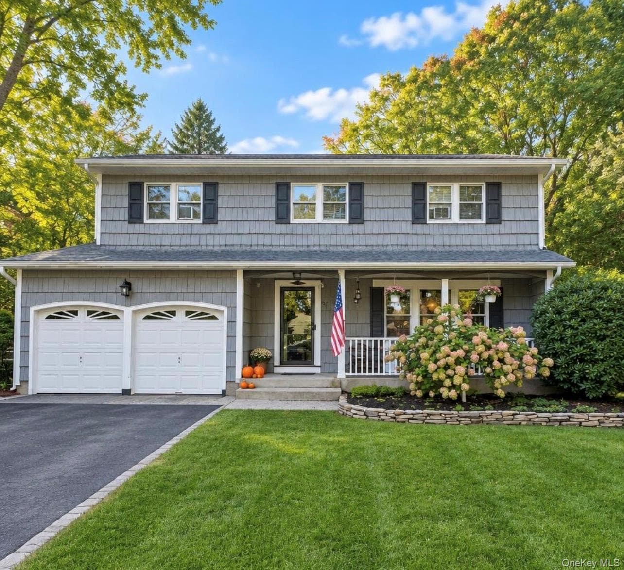67 Smith Lane, Centereach